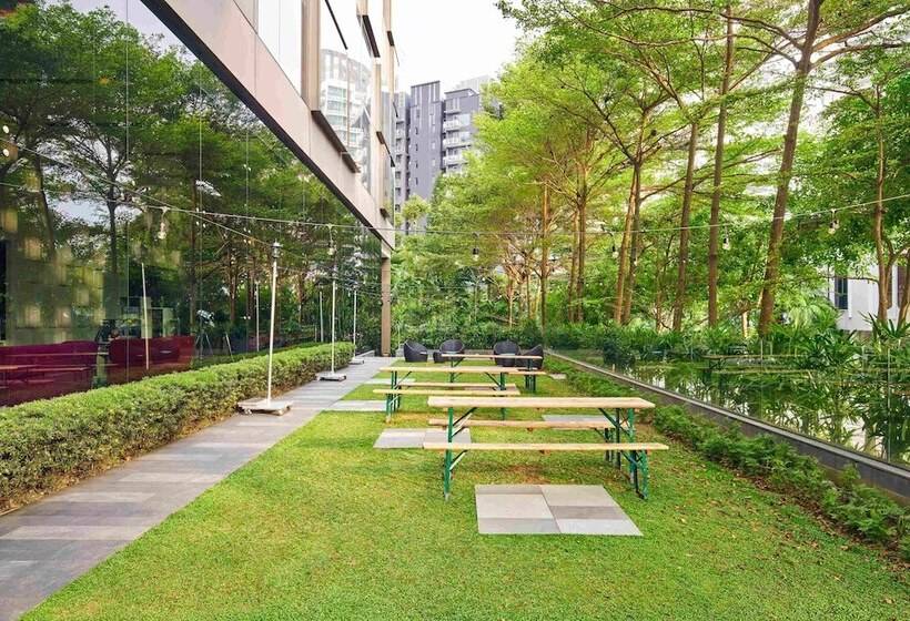 Quincy Hotel Singapore By Far East Hospitality