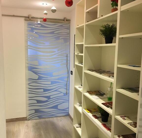 تختخواب و صبحانه 85centro