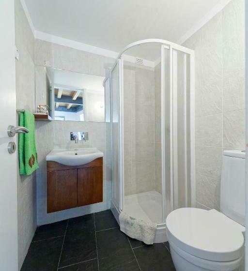 تختخواب و صبحانه Antiga Casa Do Porco