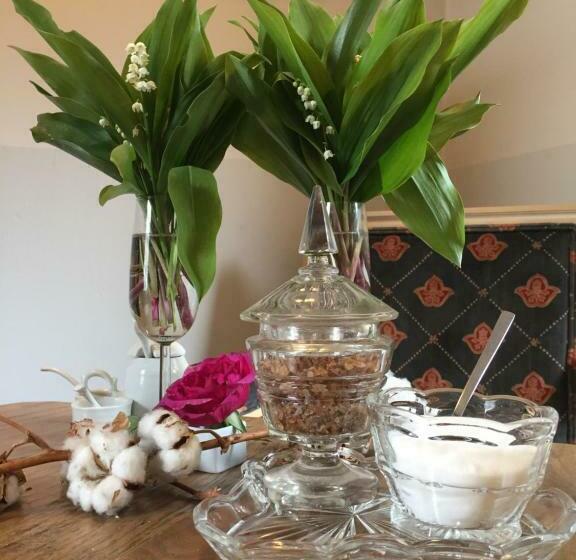 تختخواب و صبحانه Artagnan