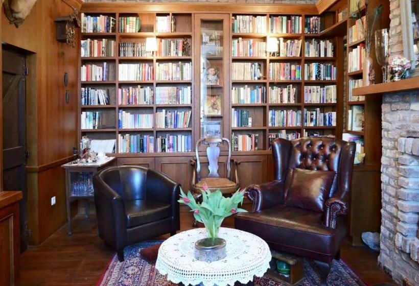 تختخواب و صبحانه Artagnan