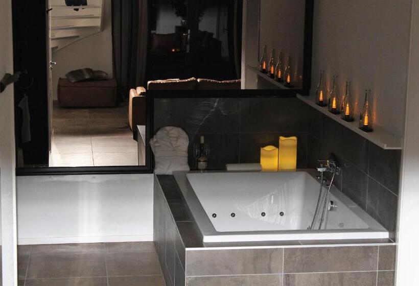 مبيت وإفطار Byonz