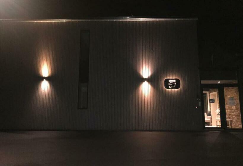 مبيت وإفطار La Colombe