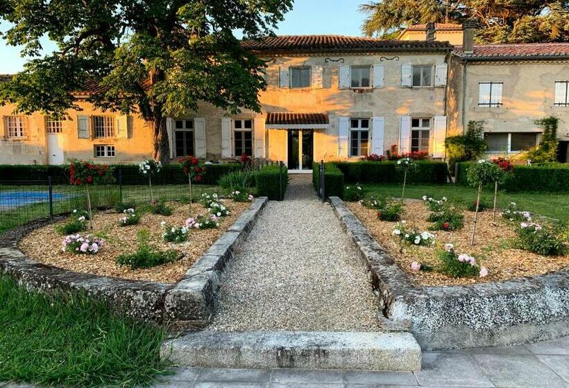 住宿加早餐  La Lauze