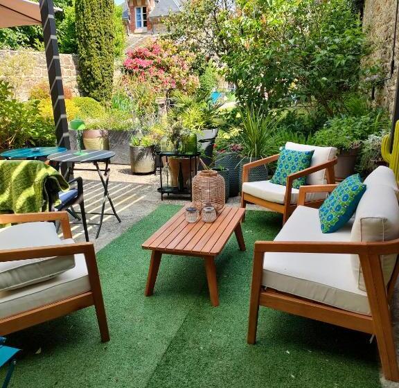 Nocleg ze śniadaniem Maison D Hôtes La Suite 27, Appartement La Suite 27, 3clevacances