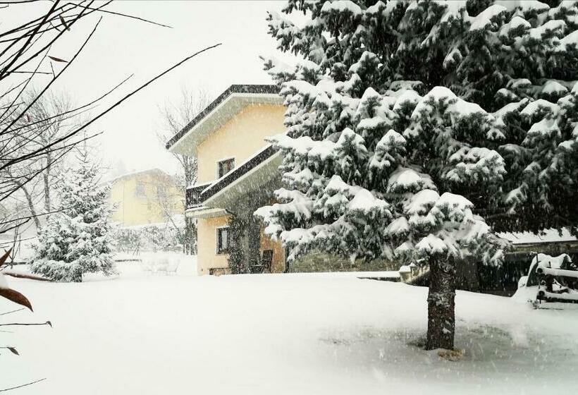 مبيت وإفطار Le Joli Rosier