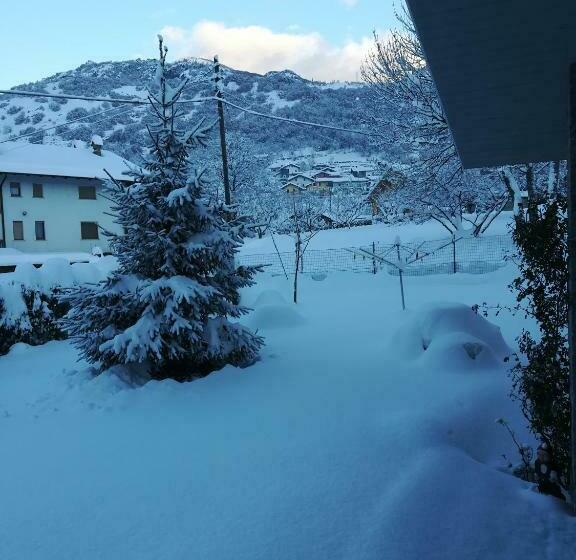 مبيت وإفطار Le Joli Rosier