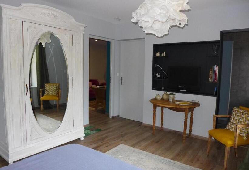 مبيت وإفطار Le Moulin De Saint Julien