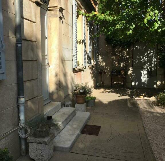 مبيت وإفطار Les Passiflores