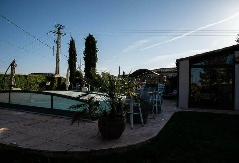 ベッドアンドブレックファースト Les Secrets Du Mistral