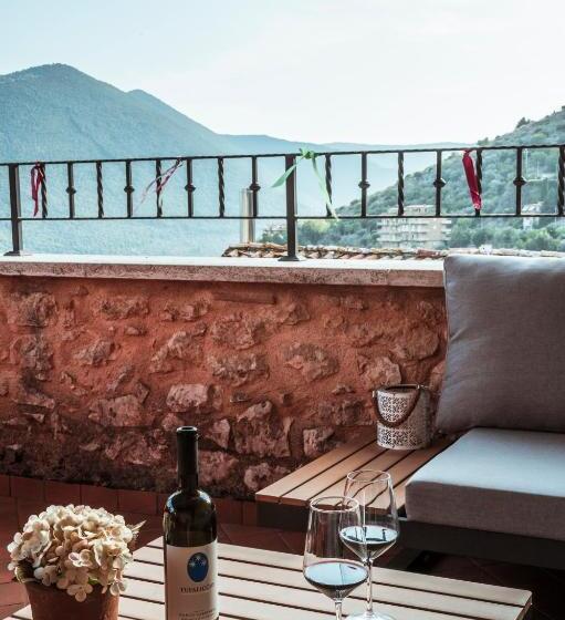 مبيت وإفطار Locanda Persei