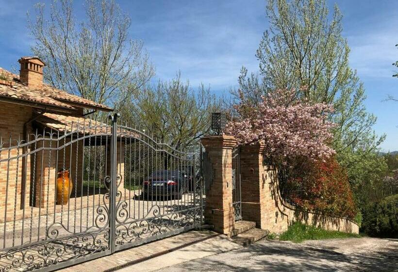 مبيت وإفطار Luci Sui Monti