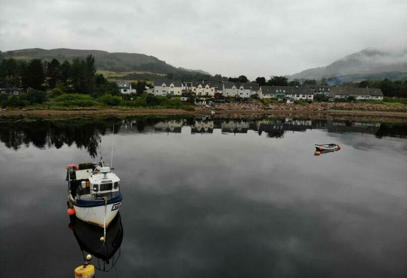 مبيت وإفطار Maggie S