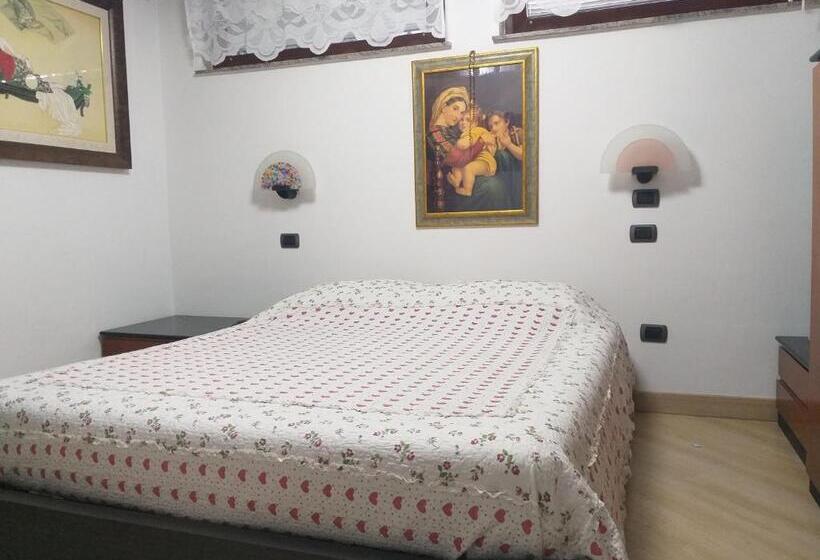 تختخواب و صبحانه Villa Angela