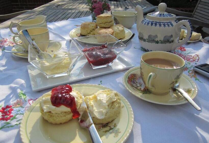 住宿加早餐 Vine Cottage