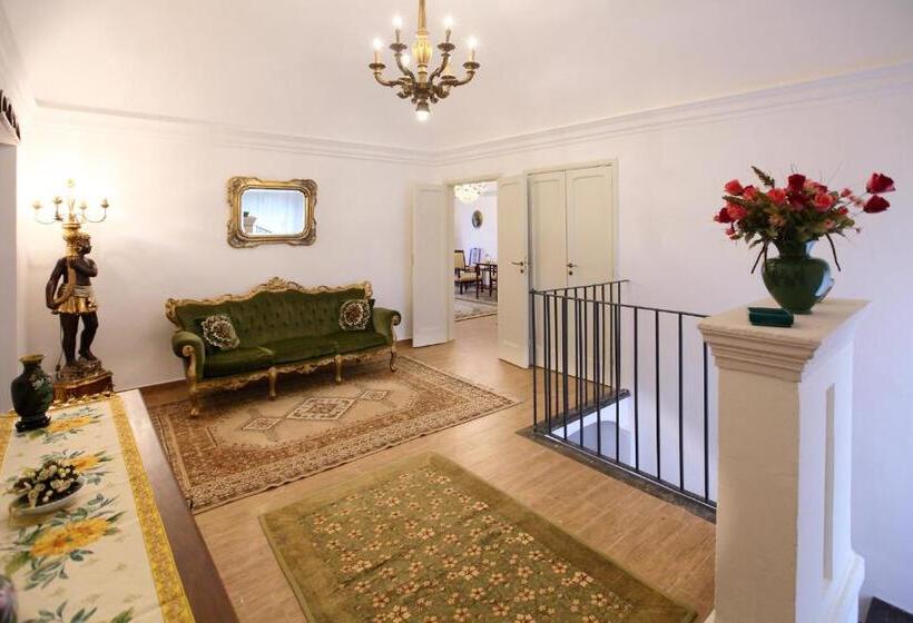 Отель Agriturismo Villa Flavia