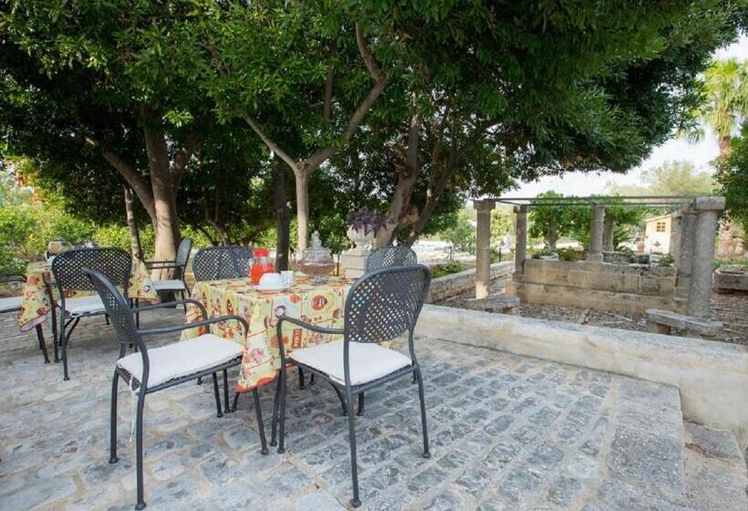 Отель Agriturismo Villa Flavia