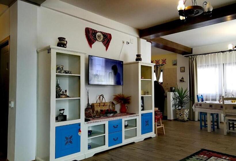 Отель Agropensiunea Valea Fagilor