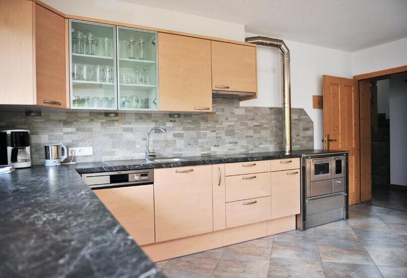 ホテル Bauernhof Entalhof