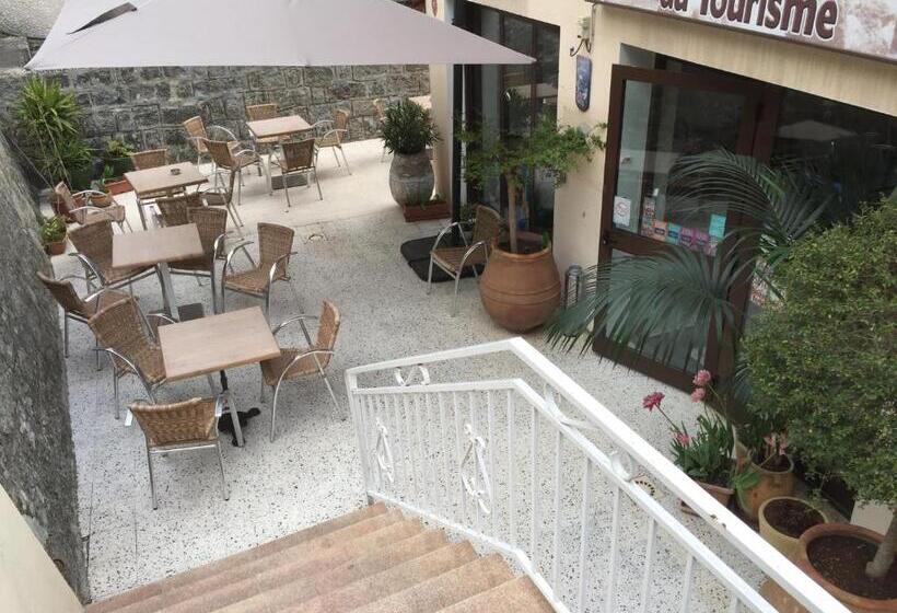 Отель Du Tourisme