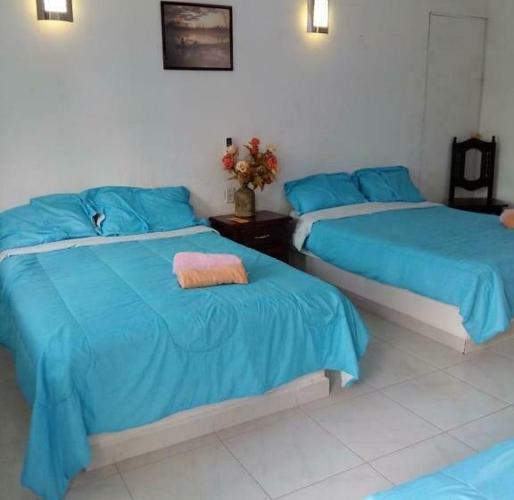 בית מלון כפרי Playa Krystal