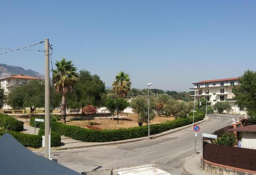 Отель Santa Caterina