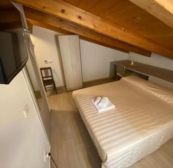 بنسيون Affittacamere Dell Autista