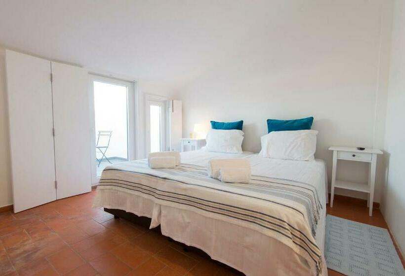 פנסיון Blue Guide Milfontes