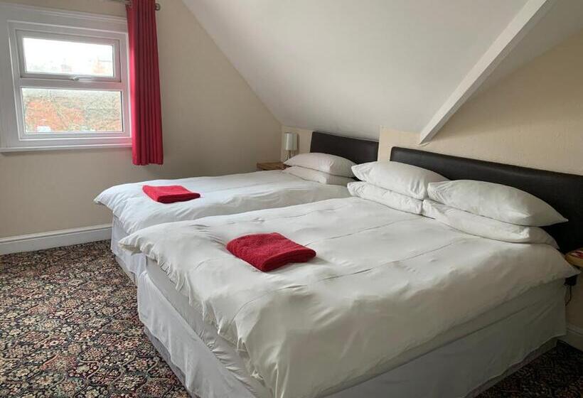 بنسيون Bouvrie Guest House