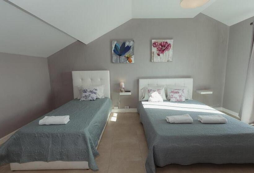 פנסיון Brivaldo Guest House