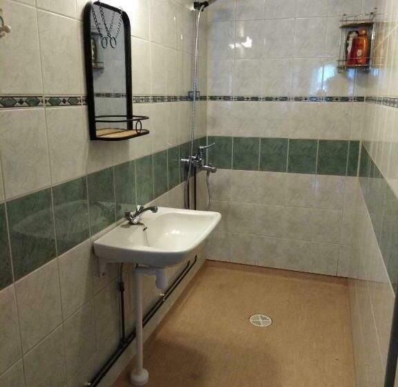 펜션 Firsthome Guesthouse