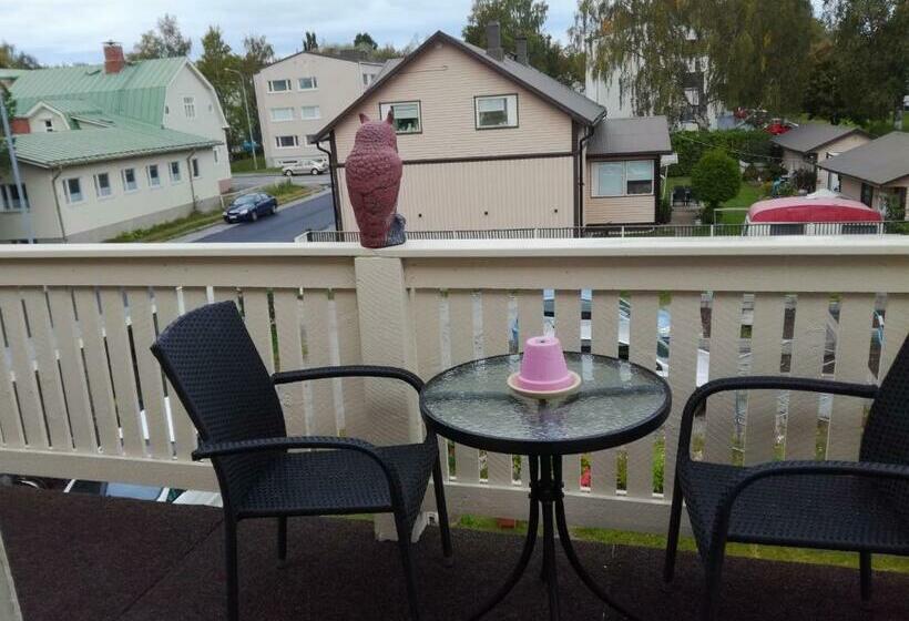 펜션 Firsthome Guesthouse