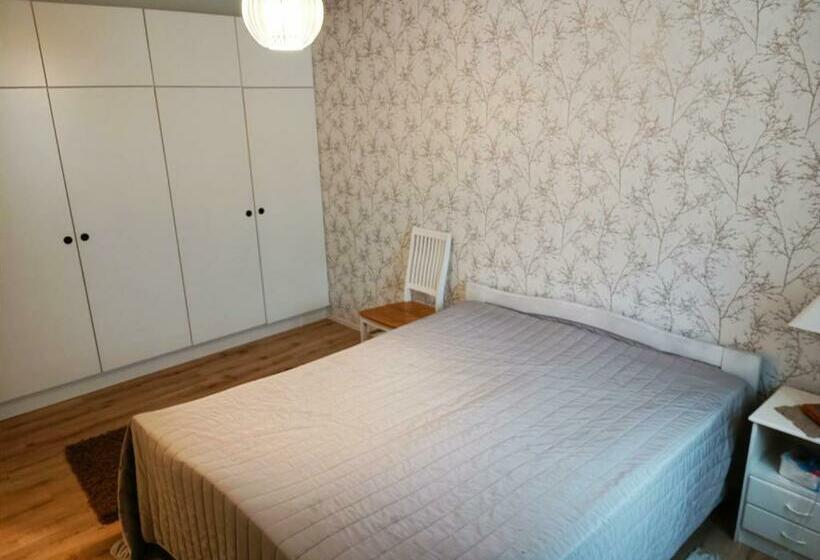 펜션 Firsthome Guesthouse