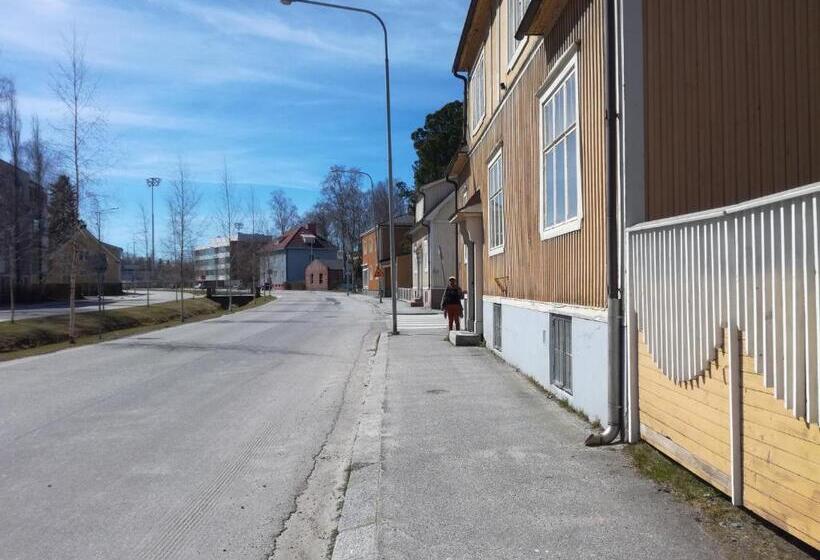 펜션 Firsthome Guesthouse