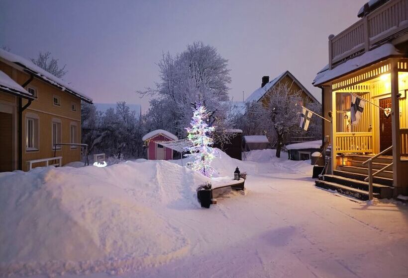 펜션 Firsthome Guesthouse