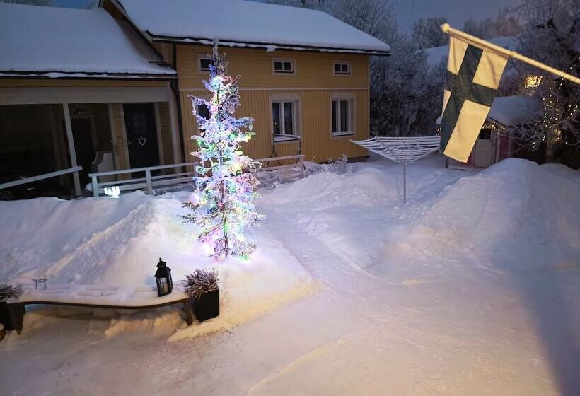 펜션 Firsthome Guesthouse