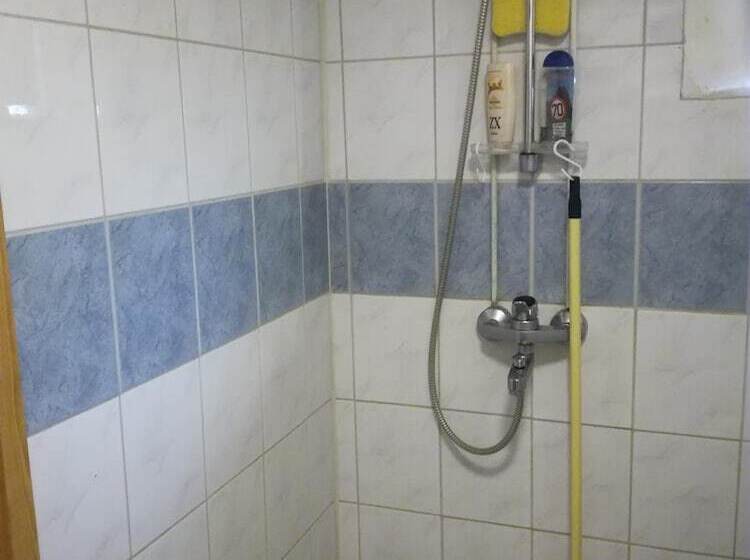 펜션 Firsthome Guesthouse