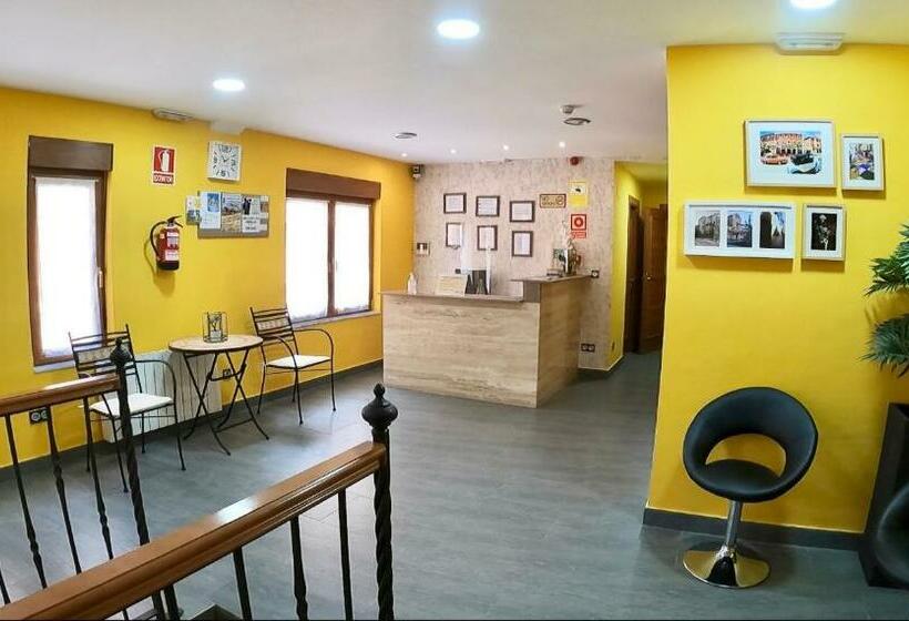 پانسیون Hostal Plaza Mayor