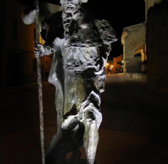 پانسیون Hostal Plaza Mayor