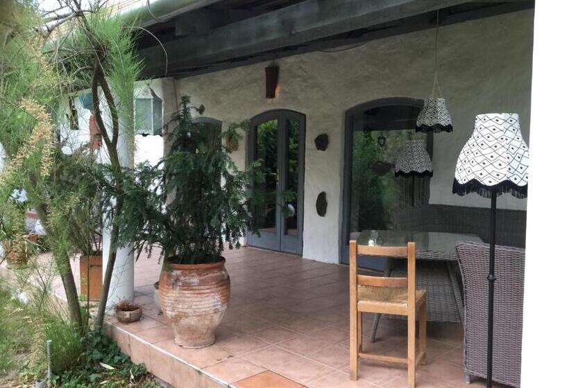 ペンション Három Huszár Köveskal