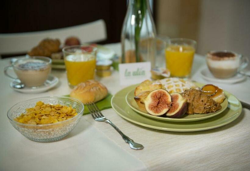 פנסיון B&b La Ulia