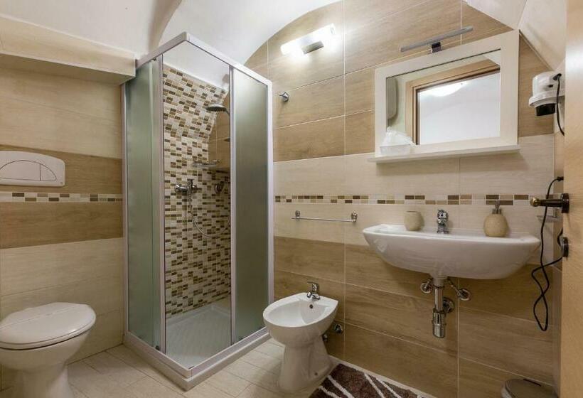 פנסיון B&b La Ulia