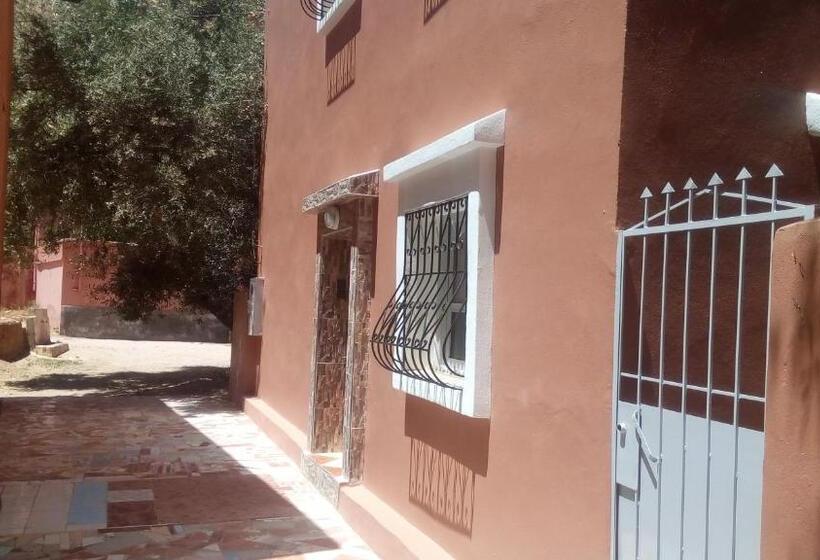 پانسیون Maison D Accueil Wakrim