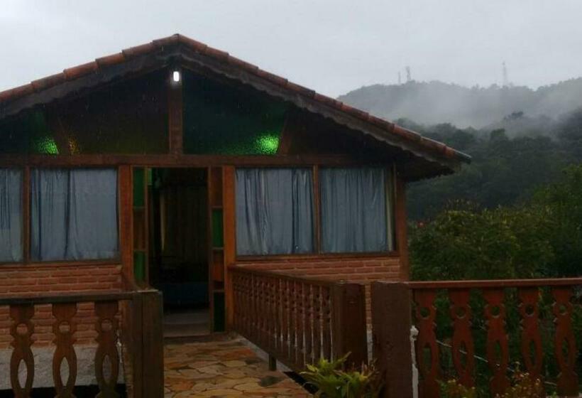 펜션 Pousada Chalé Cantinho Verde
