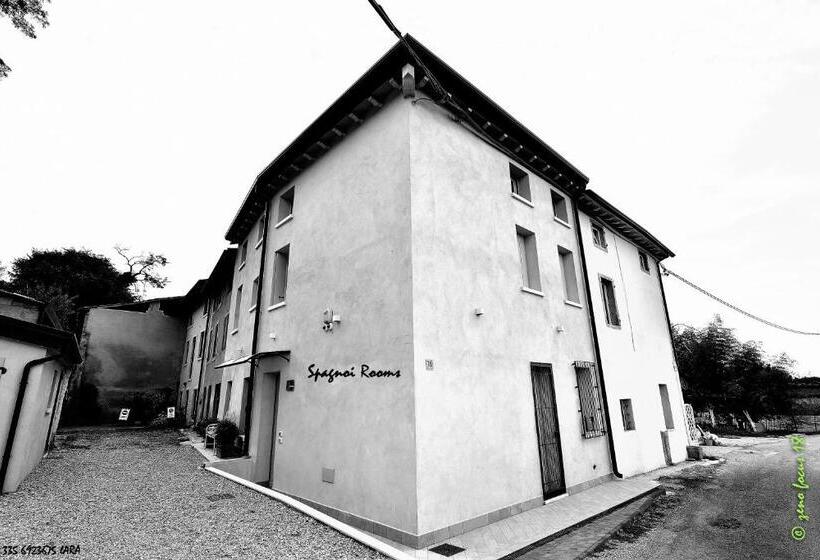 פנסיון Spagnoi Rooms