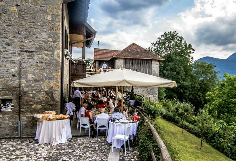 بنسيون Villa Genziana