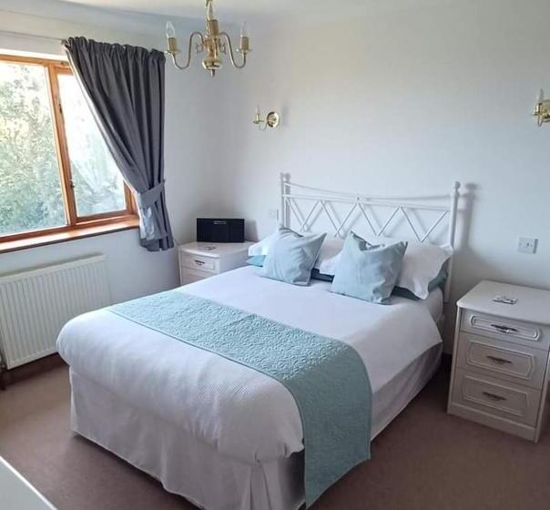 Woodpeckers Cottage B&b