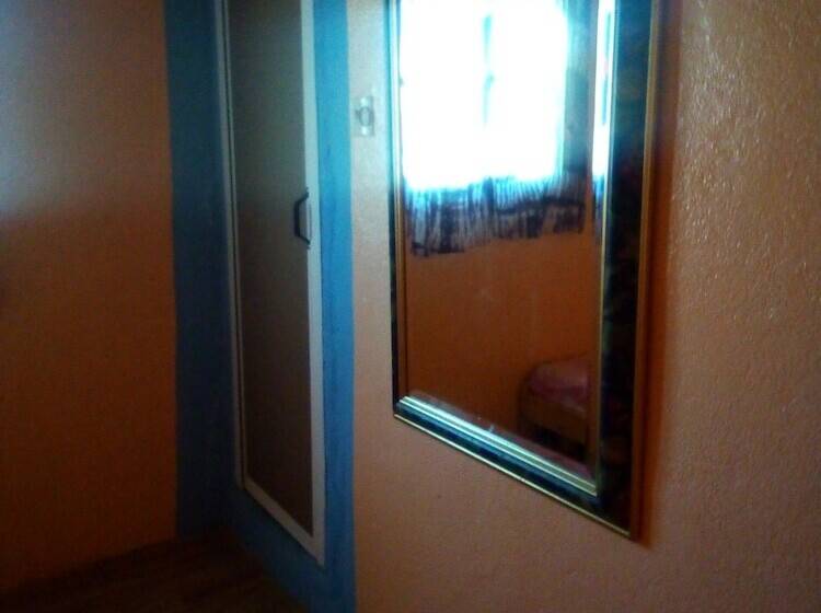 هاستل Auberge Aain Nakhla