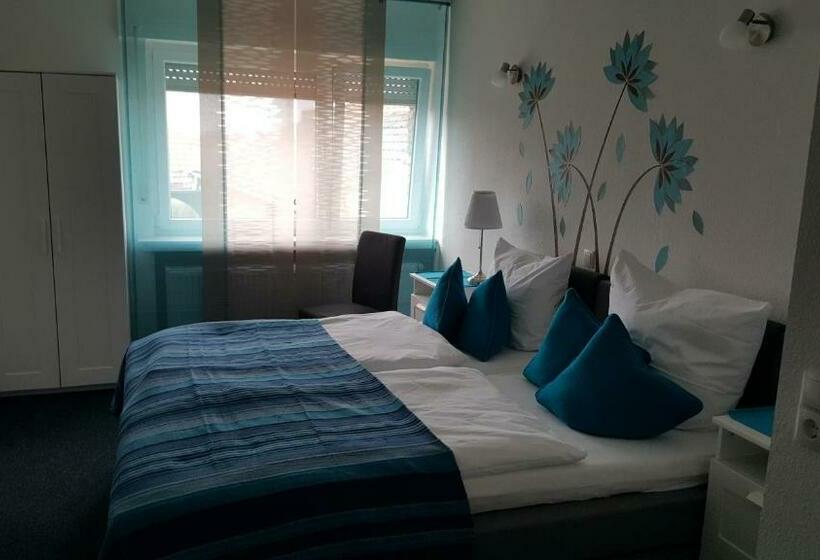 호스텔 Em Dorfkrug