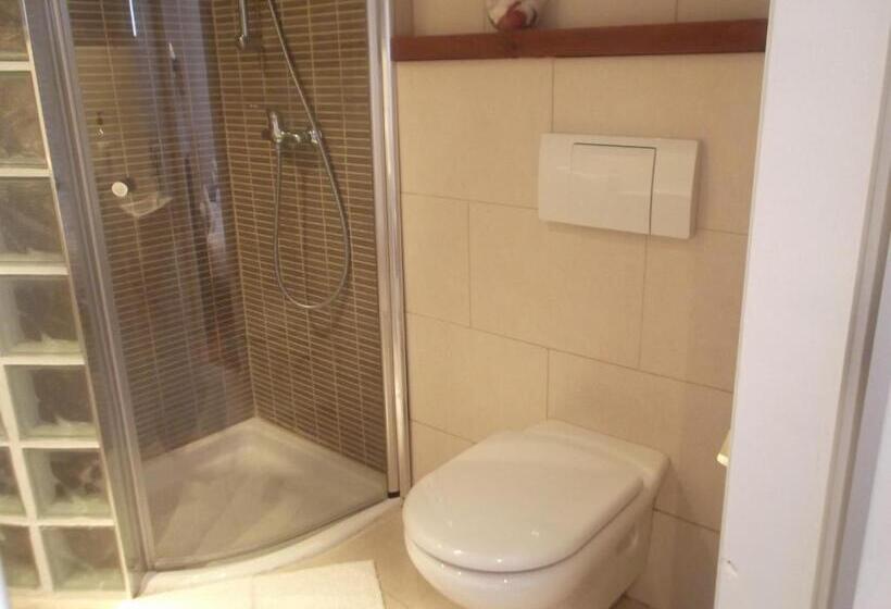 Bed and Breakfast A&e.escornalbou